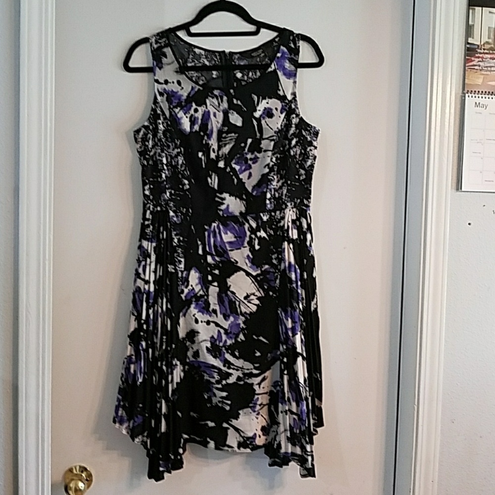 Simply Vera by vera wang dress